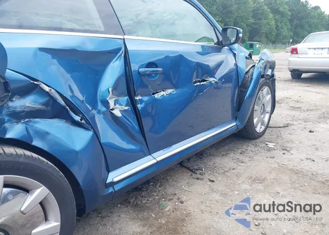 2019 Volkswagen Beetle 2.0T Se z USA, uszkodzony, nr VIN 3VWJD7AT2KM711920